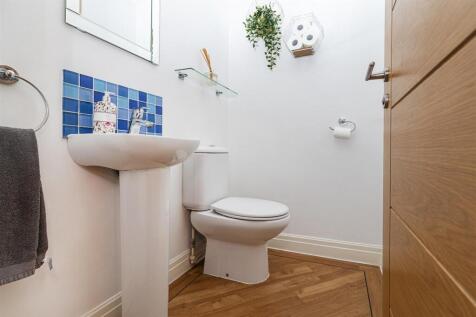 Bramleys Estate Agents - Crow Lees Gardens (5).jpg