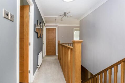 Bramleys Estate Agents - Crow Lees Gardens (37).jp