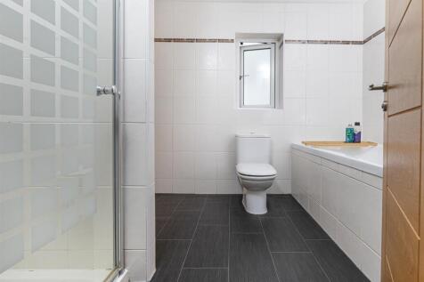 Bramleys Estate Agents - Crow Lees Gardens (31).jp