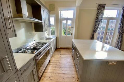 Bramleys Estate Agents - St Pauls Road - Mirfield 