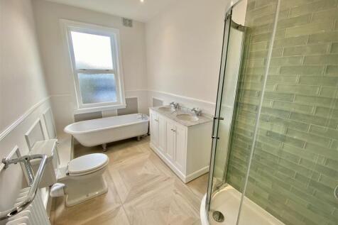 Bramleys Estate Agents - St Pauls Road - Mirfield 