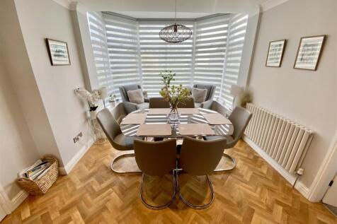 Bramleys Estate Agents - Whitley Road - Mirfield (