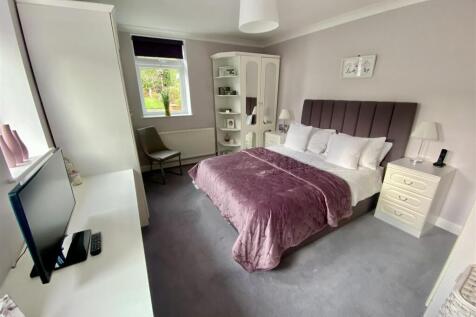 Bramleys Estate Agents - Whitley Road - Mirfield (