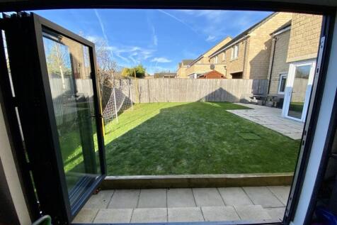 Bramleys Estate Agents - Moorcroft Close - Mirfiel