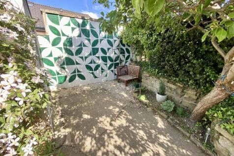 Bramleys Estate Agents - Manor Park - Mirfield (25