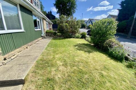 Bramleys Estate Agents - Manor Park - Mirfield (33
