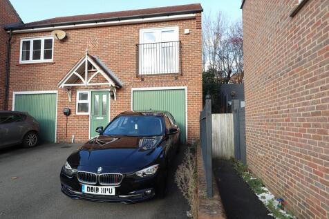 Garage With Property