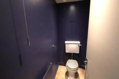 Separate WC