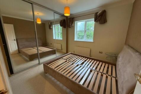 Master bed