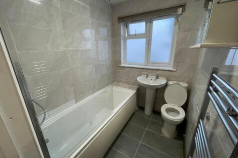 158b St Albans Road - image 4.jpeg
