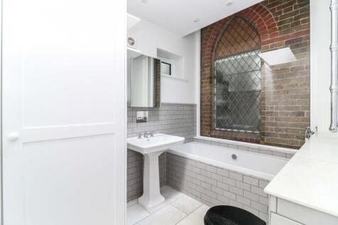Ground Floor En-Suite
