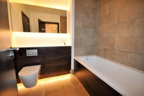 En-Suite Bathroom