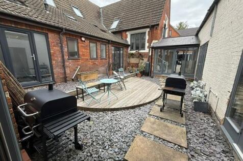 Shared Courtyard