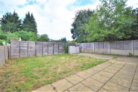 Whippendell Road 474, flat 1 garden 01.JPG