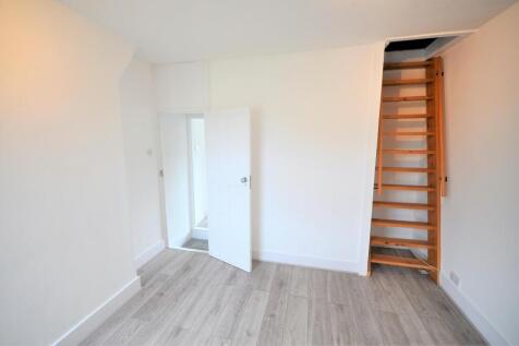 Bedroom With Access To Loft