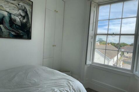 Bedroom.jpg