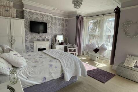 bedroom.jpg