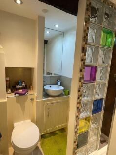 En-suite..jpg