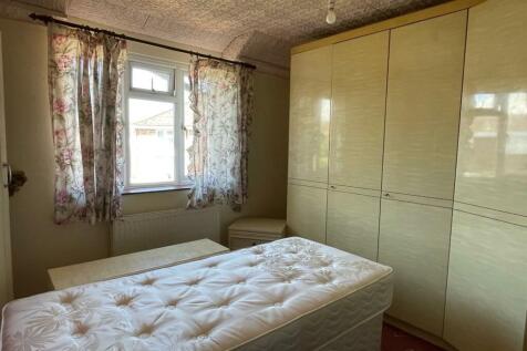 Bedroom.jpg