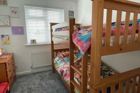 Bedroom,.jpg