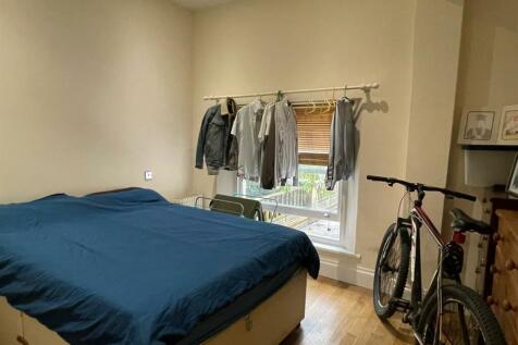 Bedroom.jpg