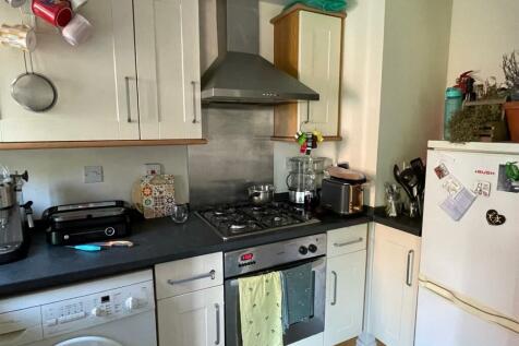 Kitchen..jpg
