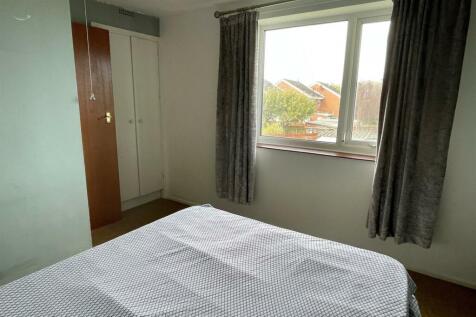 Bedroom;.jpg
