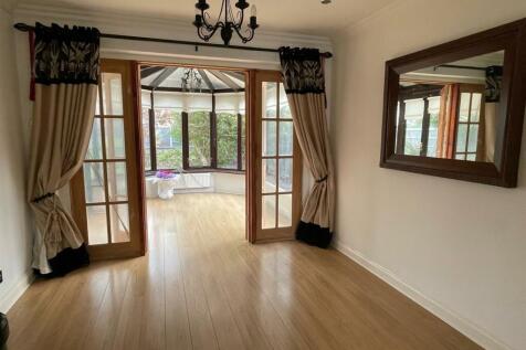 Dining Room.jpg