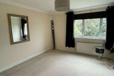 Bedroom,...jpg