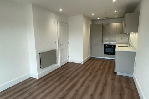 Kitchen area.jpg