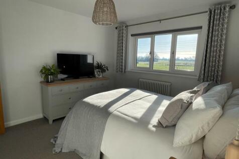 Bedroom...,.jpg