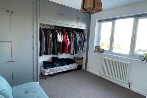 Bedroom.jpg