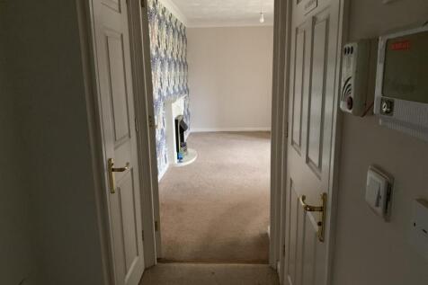 Hallway.jpg