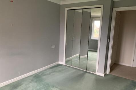Bedroom,.jpg