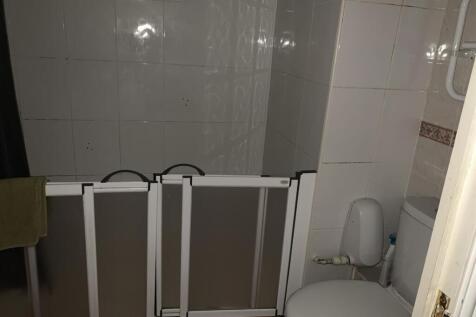Shower1.jpg