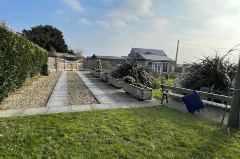 Front Garden.jpg