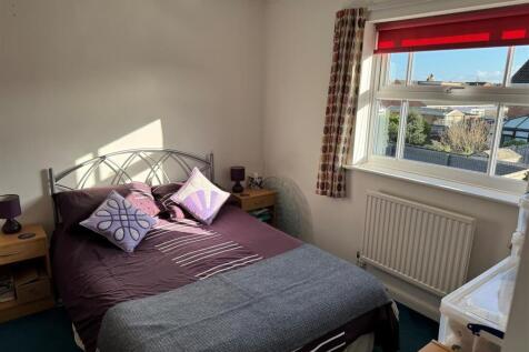 Bedroom,..jpg