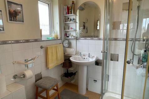 Bathroom,.jpg