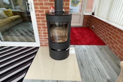 Log Burner.jpg