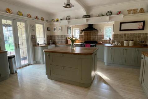 Kitchen.jpg