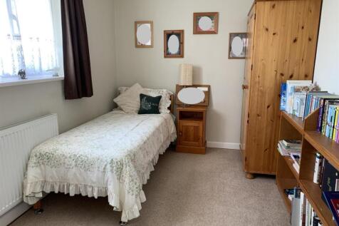 Bedroom,,,.jpg