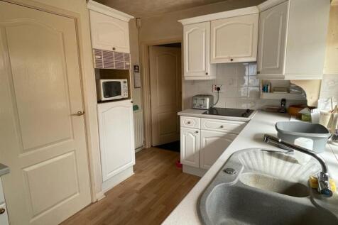 Kitchen;.jpg