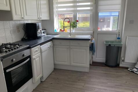 Kitchen..jpg