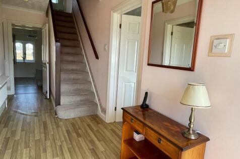 Hallway.jpg