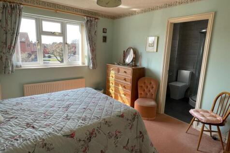 Bedroom&#39;&#39;.jpg