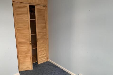 Bedroom,.jpg