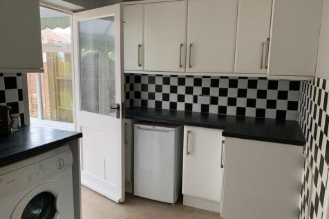Kitchen..jpg