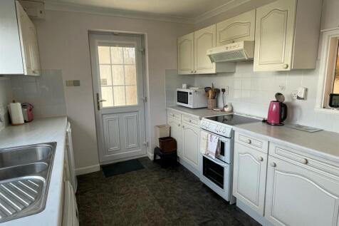 Kitchen;.jpg