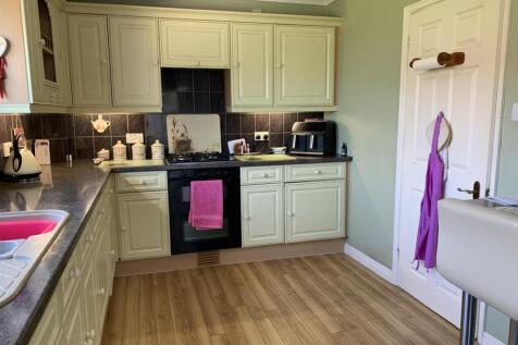 Kitchen..jpg