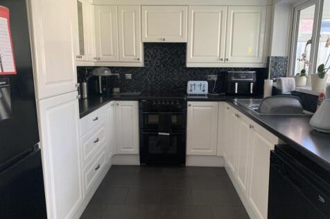 Kitchen;.jpg